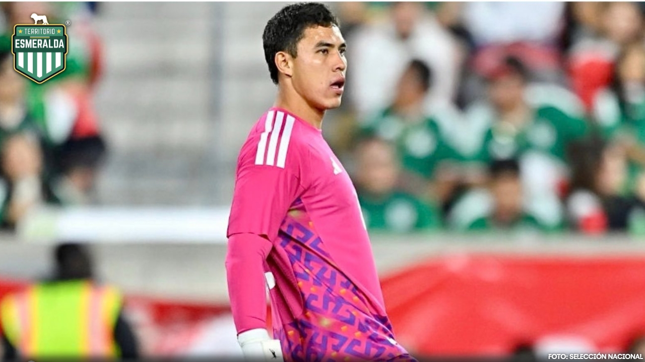 Óscar El Gato García con la Selección Mexicana